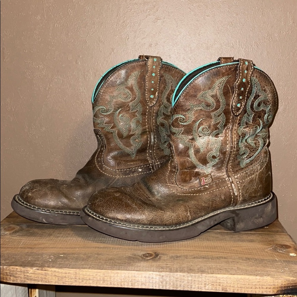 Woman’s Boots